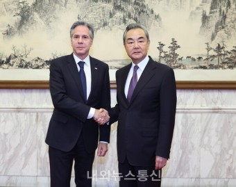 [이슈] 中 왕이, 美 블링컨 만나...