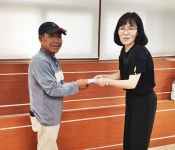 괴산 청안면 부흥2구 마을회, 저소득 가정 위해 100만원 기탁 < 충북 < 전국 < 기사본문 - 내외뉴스통신 괴산 청안면 부흥2구 마을회, 저소득... 