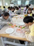 상리초등학교 ‘세계 다문화 교내체험’ 실시 < 교육 < 기사본문 - 내외뉴스통신 상리초등학교 ‘세계 다문화 교내체험’ 실시
