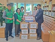 새마을문고중앙회괴산군지부, 연풍면사무소에 도서 200권 기증 < 충북... 새마을문고중앙회괴산군지부, 연풍면사무소에 도서 200권 기증