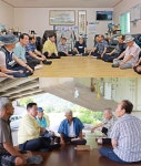 정영철 영동군수, 폭염대비 경로당 어르신 건강챙기기 나서 < 충북 < 전국 < 기사본문 - 내외뉴스통신 정영철 영동군수, 폭염대비 경로당 어르신... 