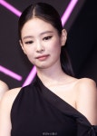 [포토] 블랙핑크(BLACK PINK) 제니 진지한 표정 < 연예 < 연예... 기사본문 - 내외뉴스통신 [포토]  블랙핑크(BLACK PINK) 제니 진지한 표정