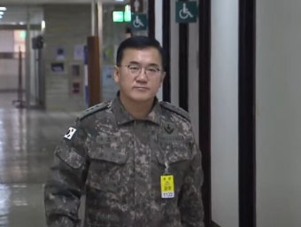 검찰, 여인형 전 방첩사령관·이진우 전 수방사령관 구속 기소 < 사회일반 < 사회 < 기사본문 - 내외뉴스통신 검찰, 여인형 전 방첩사령관·이진우...