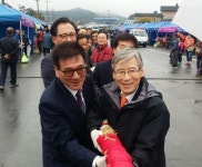 ‘비상하는 봉황처럼…’ 곤양 발전·화합 염원 < 문화/스포츠 < 기사본문 - 뉴스사천 ‘비상하는 봉황처럼…’ 곤양 발전·화합 염원