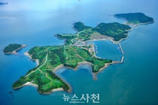 신수도 선착장 일원 관광객 맞이 새단장 < 문화/스포츠 < 기사본문 - 뉴스사천 신수도 선착장 일원 관광객 맞이 새단장