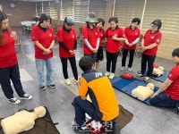 [우리동네 이모저모] 삼천포농협 친환경 벼 키우기 체험교육 눈길 < 사회 < 기사본문 - 뉴스사천 [우리동네 이모저모] 삼천포농협 친환경 벼... 