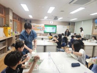 용산초, 우유팩 재활용법 배우며 탄소중립 실천 < 교육 < 기사본문 - 뉴스사천 용산초, 우유팩 재활용법 배우며 탄소중립 실천