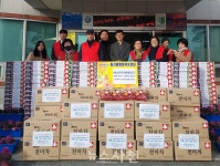 삼천포새마을금고, 동서동에 이웃돕기 물품 전달 < 생생뉴스 < 사회 < 기사본문 - 뉴스사천 삼천포새마을금고, 동서동에 이웃돕기 물품 전달