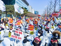 “농정독재 철폐…우유 납품 거부” 낙농인 결의 < 축산 < 뉴스 < 기사본문 - 농업인신문 “농정독재 철폐…우유 납품 거부” 낙농인 결의