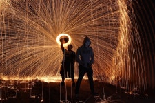 Steelwool Firespin 아트 · Pixabay의 무료 사진 Pixabay의 무료 이미지 - Steelwool, Firespin, 아트, 사람들, 어두운