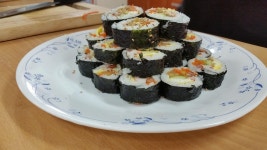 김밥 음식사진 한국 음식 · Pixabay의 무료 사진 Pixabay의 무료 이미지 - 김밥, 음식사진, 한국 음식, 판, 스시, 식사, 준비하기