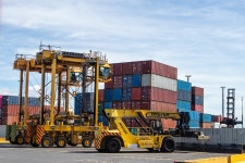 4+ Free Crain & Logistics Photos - Pixabay