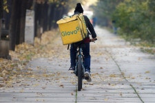Courier Delivery Man - Free photo on Pixabay