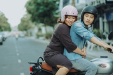Motorcycle Couple Hug - Free photo on Pixabay