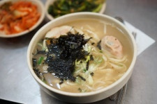 광장시장 마약김밥, 칼만두, 순희네빈대떡 - 뽐뿌:자유갤러리 광장시장 마약김밥, 칼만두, 순희네빈대떡