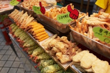 뽐뿌:자유갤러리 - 속초전통관광시장 = 오랜만에 맛있는 튀김을 잔뜩. ^^ 속초전통관광시장 = 오랜만에 맛있는 튀김을 잔뜩. ^^
