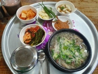 죽도시장의 소머리곰탕 - 뽐뿌:자유갤러리 죽도시장의 소머리곰탕