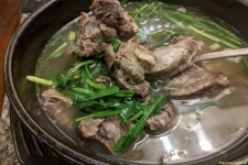 오랜만에 먹은 하루에 200그릇 판다는 갈비탕 집 - 뽐뿌:자유갤러리 오랜만에 먹은 하루에 200그릇 판다는 갈비탕 집