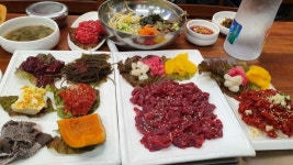 광주 내려간김에 오랜만에 생고기에 육회를 - 뽐뿌:자유게시판 광주 내려간김에 오랜만에 생고기에 육회를