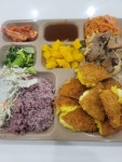 요즘 흔한 구내식당 클라스.jpg - 뽐뿌:자유게시판 요즘 흔한 구내식당 클라스.jpg