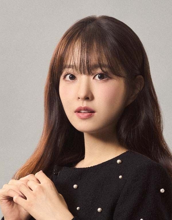박보영, 다양한 활동 소식 속에서 매력 발산!