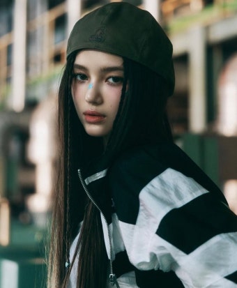 뉴진스 슈퍼내추럴 컨셉포토 - 뽐뿌:자유게시판 뉴진스 슈퍼내추럴 컨셉포토