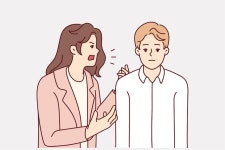 아내가 보쌈세트 남겼지만 한숨 쉬며 라면 끓인 남편…무슨 일? - 뽐뿌:사회/문화뉴스 아내가 보쌈세트 남겼지만 한숨 쉬며 라면 끓인 남편…무슨 일?