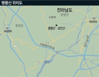 수북면] 노송과 암릉의 어울림, 어디에도 부럽지 않은 걸출한 조망... 수북면] 노송과 암릉의 어울림, 어디에도 부럽지 않은 걸출한 조망