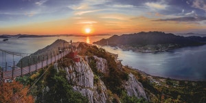 [3월의 명산ㅣ사량도 지리산] 한국의 대표 섬산에 출렁다리까지 조망 일품 < 봄 산행 < 이 달의 산 < 기사본문 - 월간산 [3월의 명산ㅣ사량도... 