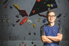 [HOT People] “ 김종곤만의 교육 시스템이 담긴 암장을 해보고... [HOT People] “ 김종곤만의 교육 시스템이 담긴 암장을 해보고 싶습니다”