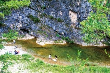 [지도 위를 걷다] 봉우리는 비경을 품고 있지만 그 맑던 덕산기 계곡은 어디로 < 테마산행 < 기사본문 - 월간산 [지도 위를 걷다] 봉우리는 비경을... 
