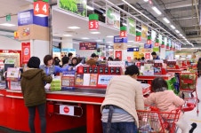 백화점·대형마트 등 유통업체 7월 매출 호조10.8%↑ < 경제정책 < 기사본문 - 시사저널e 백화점·대형마트 등 유통업체 7월 매출 호조10.8... 