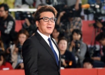 윤제균의 JK필름, 영화계 태풍의 눈으로 < 엔터테인먼트 < 기업 < 기사본문 - 시사저널e 윤제균의 JK필름, 영화계 태풍의 눈으로 - 시사저널e