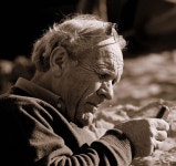 키작남, 키작녀 주목! 내 키 줄이는 악습관 6가지 < 건강 < 라이프 < 기사본문 - 싱글리스트 키작남, 키작녀 주목! 내 키 줄이는 악습관 6가지