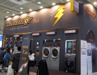 코리아런드리, 셀프 무인세탁소 ‘워시엔조이 블랙’ 1호점 오픈 < 라이프 종합 < 라이프 < 기사본문 - 싱글리스트 코리아런드리, 셀프 무인세탁소... 