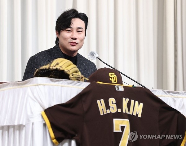메이저리그 슈퍼스타들이 함께 즐기는 특별 핫도그 이벤트!