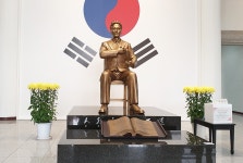 윤봉길 의사 구국정신을 간직한 “양재시민의숲” (하) < 스페셜 뉴스 < 편의증진 < 기획특집 < 기사본문 - 소셜포커스(socialfocus) 윤봉길... 