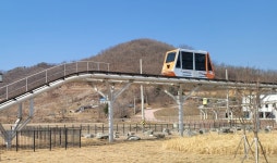 장애인 차별하는 철원 소이산 모노레일 < 편의증진 < 기획특집 < 기사본문 - 소셜포커스(socialfocus) 장애인 차별하는 철원 소이산... 