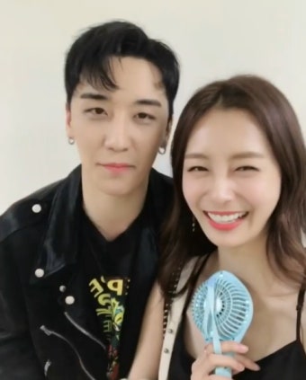 송다은, 버닝썬 논란에 오르내리게 된 배경은? < 미분류 < 기사본문 - 스포츠니어스 송다은, 버닝썬 논란에 오르내리게 된 배경은?