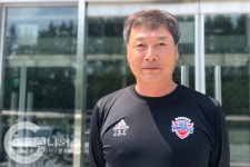 인천현대제철 정성천 감독 5전 전승보다 중요한 것은 경기력... 스포츠니어스 인천현대제철 정성천 감독 5전 전승보다 중요한 것은 경기력