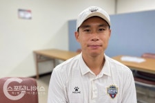 정말 쿨한 김천 명준재 자책골? 양심에 찔려 심판에게 말했어 < 뉴스... 정말 쿨한 김천 명준재 자책골? 양심에 찔려 심판에게 말했어
