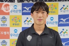 ‘충남아산으로 두 번째 임대’ 이승재 “용화동 돈가스 집 ‘순수’ 맛있어요” < K리그2 < 기사본문 - 스포츠니어스 ‘충남아산으로 두 번째... 