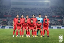 송민규 결승골 대한민국, 월드컵 출정식에서 아이슬란드 1-0 제압 < 국가대표 < 기사본문 - 스포츠니어스 송민규 결승골 대한민국, 월드컵... 