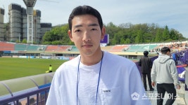 전북현대 정민기가 안양종합운동장 찾은 사연은? < 뉴스 < K리그2 < 기사본문 - 스포츠니어스 전북현대 정민기가 안양종합운동장 찾은 사연은?