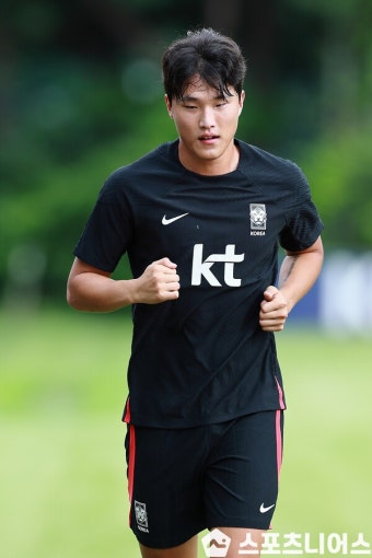 항저우 아시안게임 U-24 축구대표팀 소집 < 현장포토 < 기사본문 - 스포츠니어스 항저우 아시안게임 U-24 축구대표팀 소집