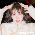 241218 영스트리트 출근길 웬디 by 탑스타뉴스 - 웬디 갤러리