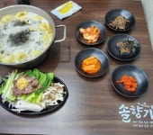 "밥맛이 좋은 곳은 음식도 맛있어요!" 철원, 현지인이 추천하는 진짜 맛집 6선 < 숙소&맛집 < 기사본문 - 여행톡톡 "밥맛이 좋은 곳은 음식도... 