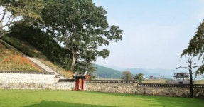 천년 성곽과 현대 예술의 만남! 홍성 홍주성과 내포문화예술촌, 역사와 문화의 여행지 < 국내 여행 < 기사본문 - 여행톡톡 천년 성곽과 현대... 