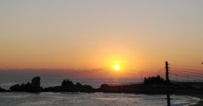 고성 동화마을 석방렴부터 해안도로까지 이색 명소! 경남 고성, 바다 속 돌담의 신비를 걷다 < 국내 여행 < 기사본문 - 여행톡톡 고성 동화마을... 