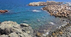 푸른 바다와 전통이 어우러진 동해안! 영덕군, 동해의 절경과 전통마을이 주는 매력 < 국내 여행 < 기사본문 - 여행톡톡 푸른 바다와 전통이... 